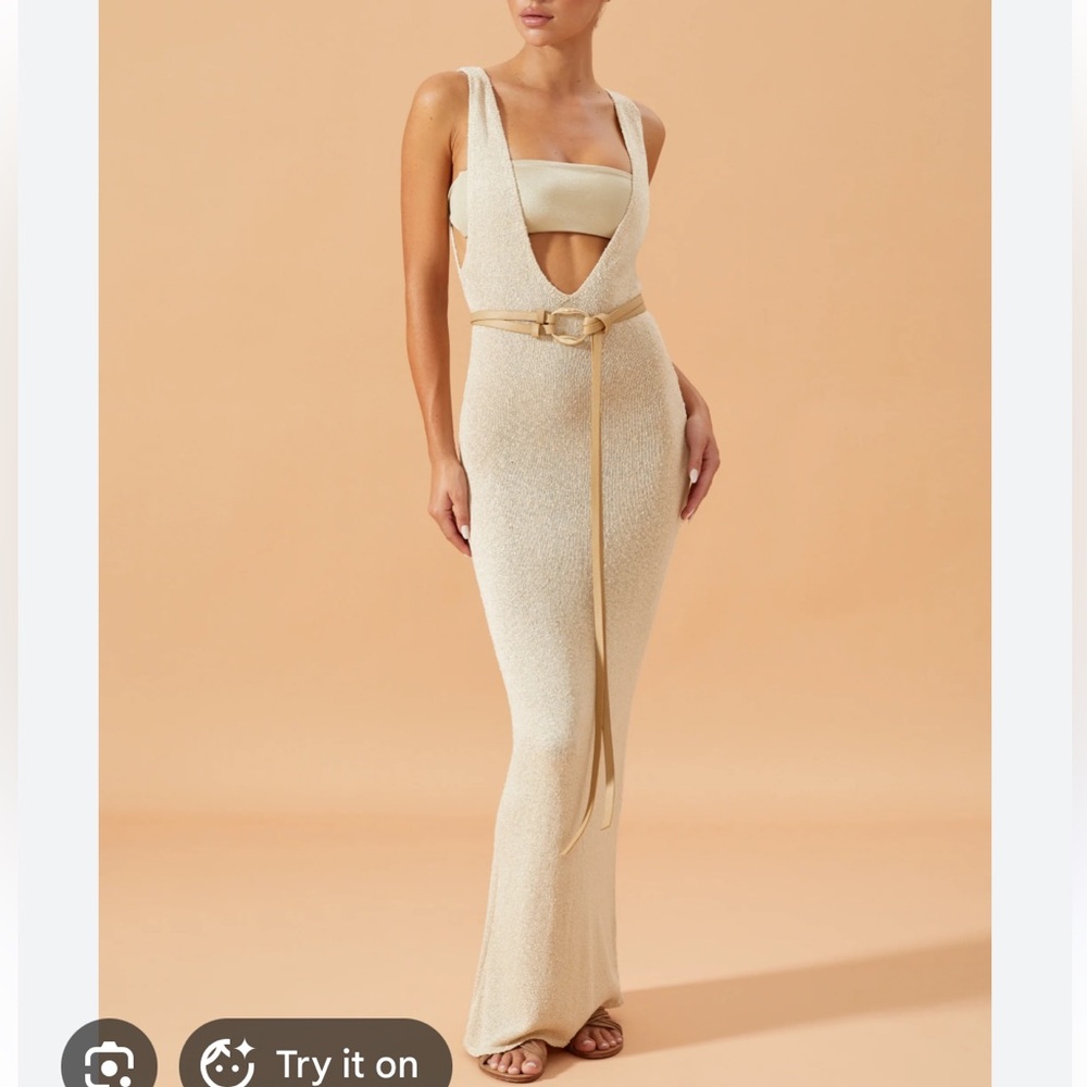 NWOT Flook Azaya Dreee in beige/cream